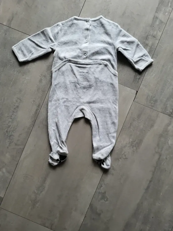 Pyjama - photo numéro 3