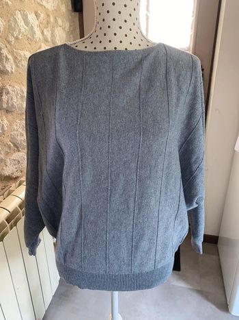 Pull gris
