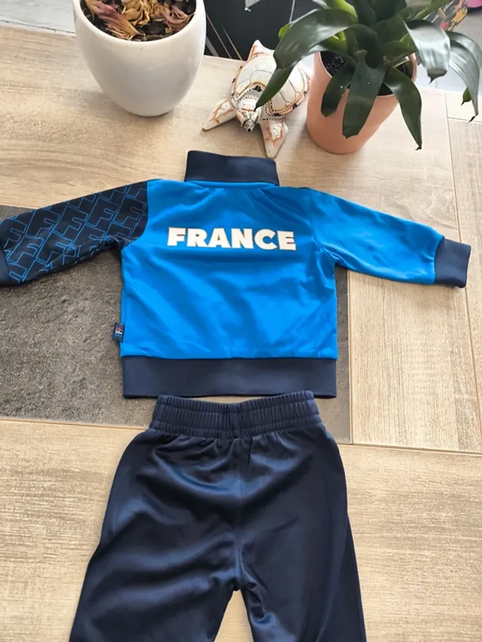 Survêtement/ensemble 2 pièces garçon 12 mois FFF - photo numéro 16