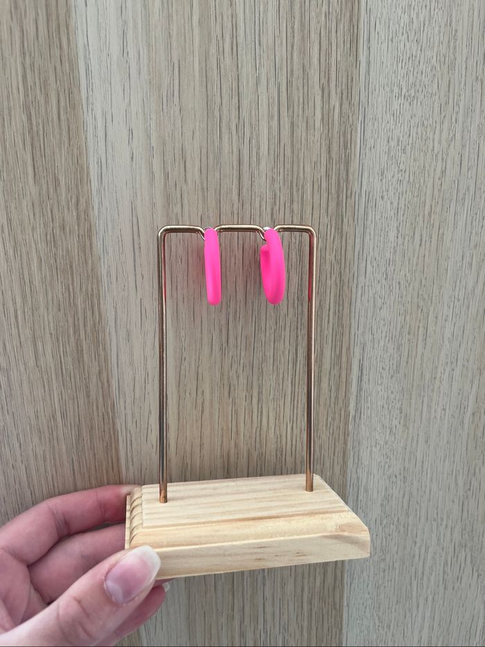 Anneaux rose fluo - photo numéro 4