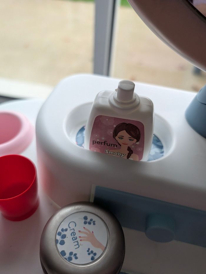 Coiffeuse smoby avec accessoires unique + carton - photo numéro 3