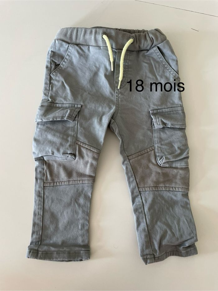 Pantalon cargo