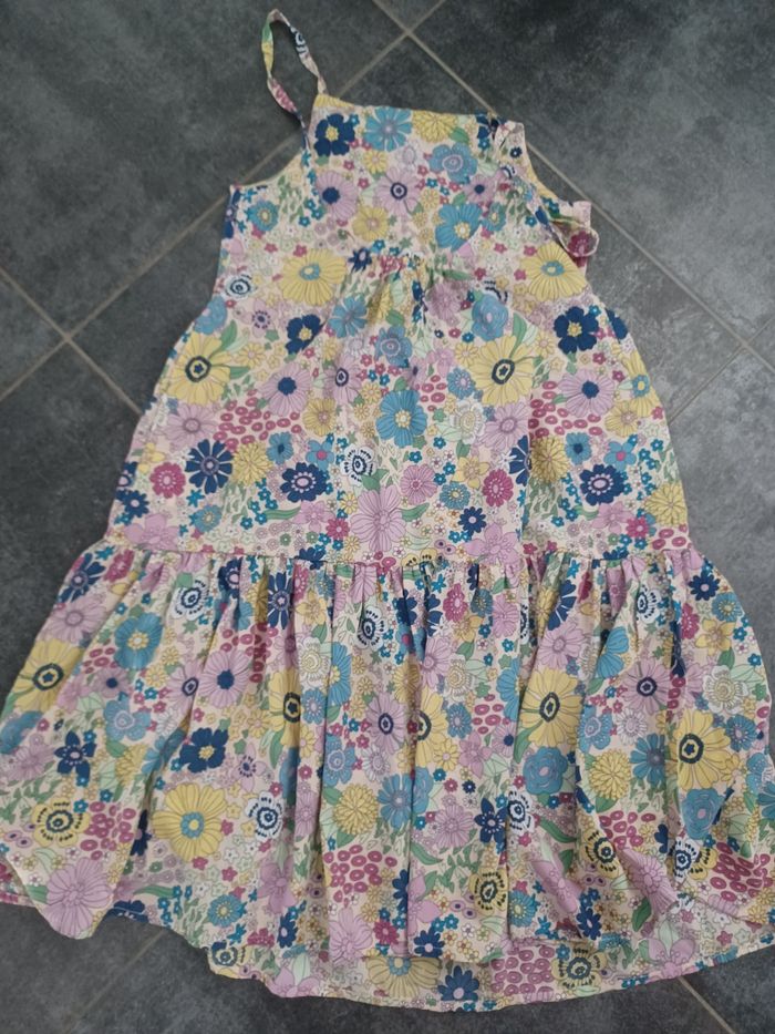 Superbe robe fleuri - photo numéro 6