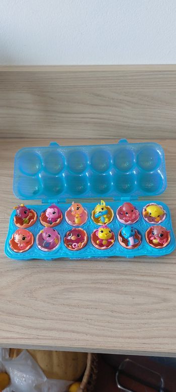 Lot 12 hatchimals colleggtibles