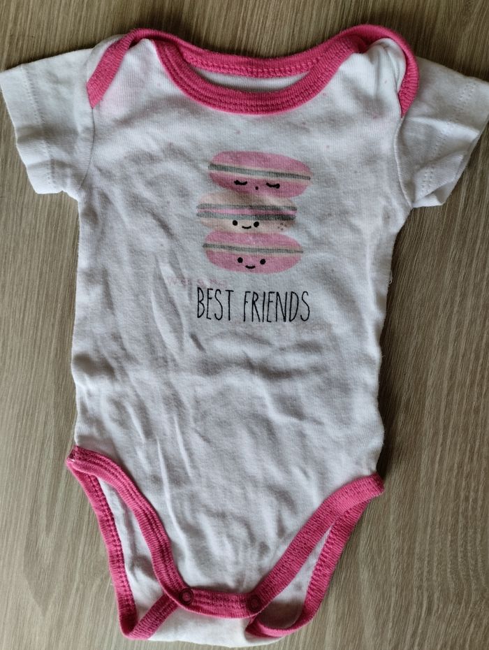 Body + t-shirt - photo numéro 3