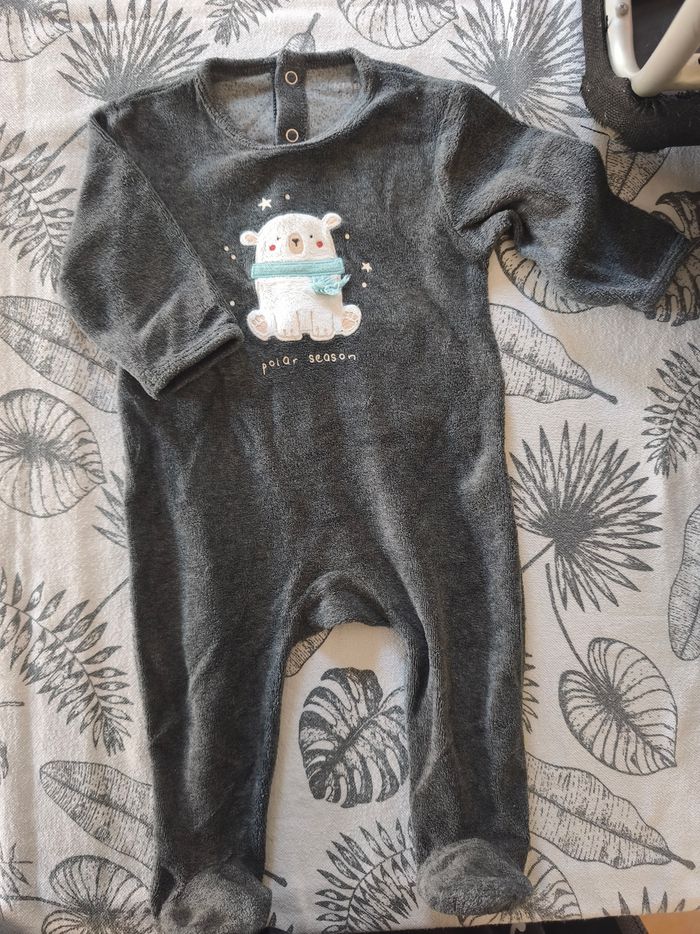 Lot pyjama - photo numéro 6