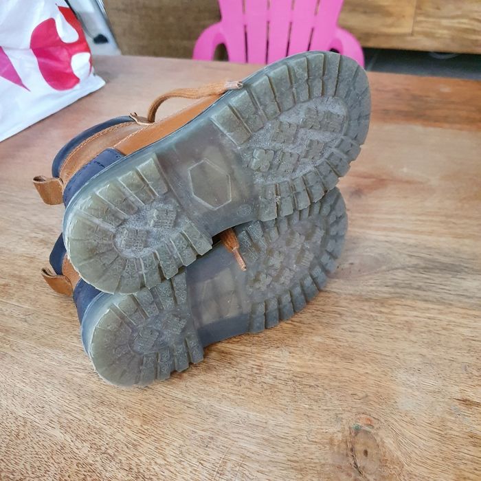Chaussures garçon t25 - photo numéro 4