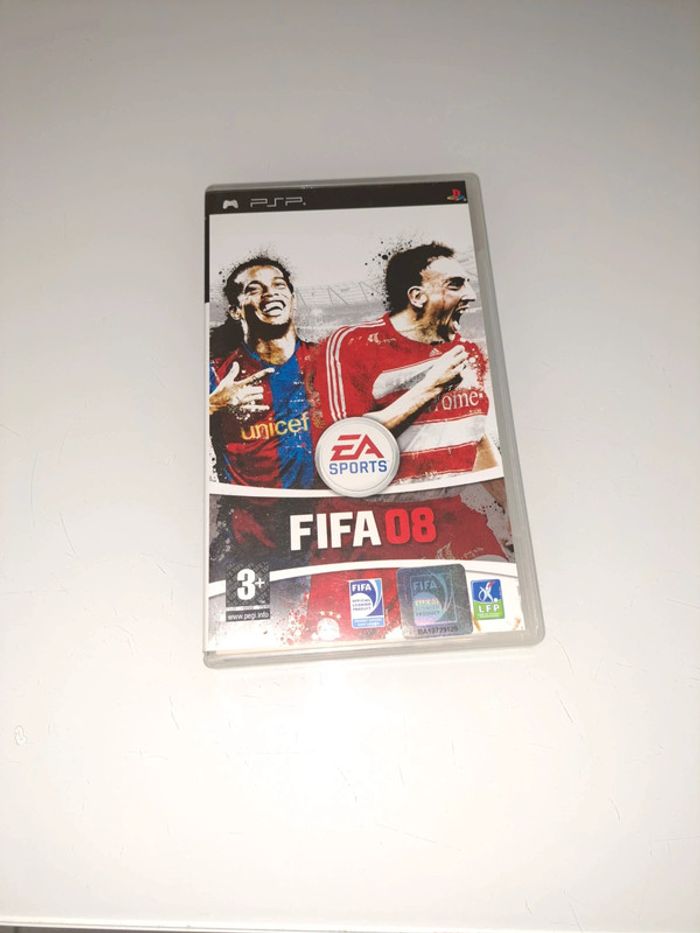 Jeu PSP Fifa 08 - photo numéro 1