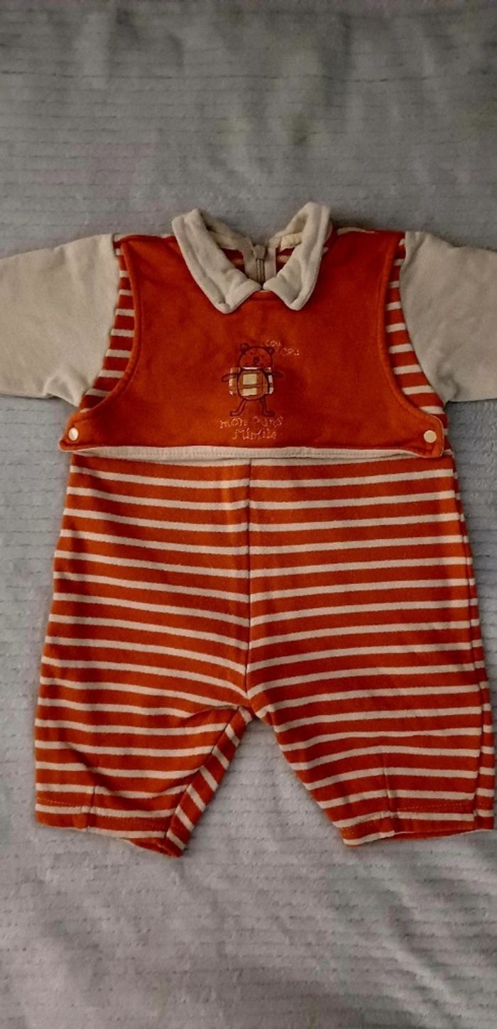 Lot de pyjamas