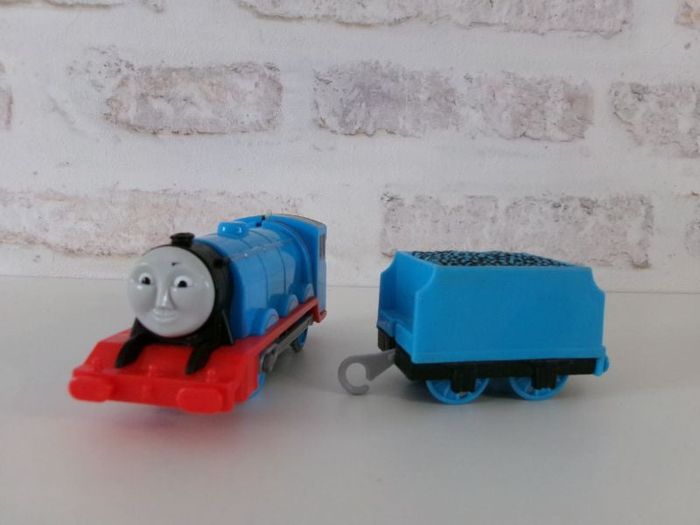 Locomotive / train "Thomas et ses amis" - Gordon (14)