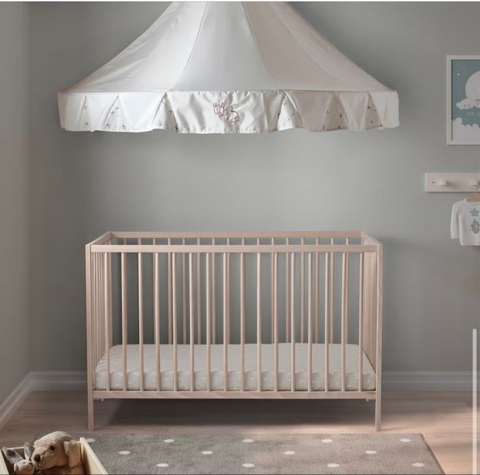 Lit bébé / enfant avec matelas - IKEA et Candide