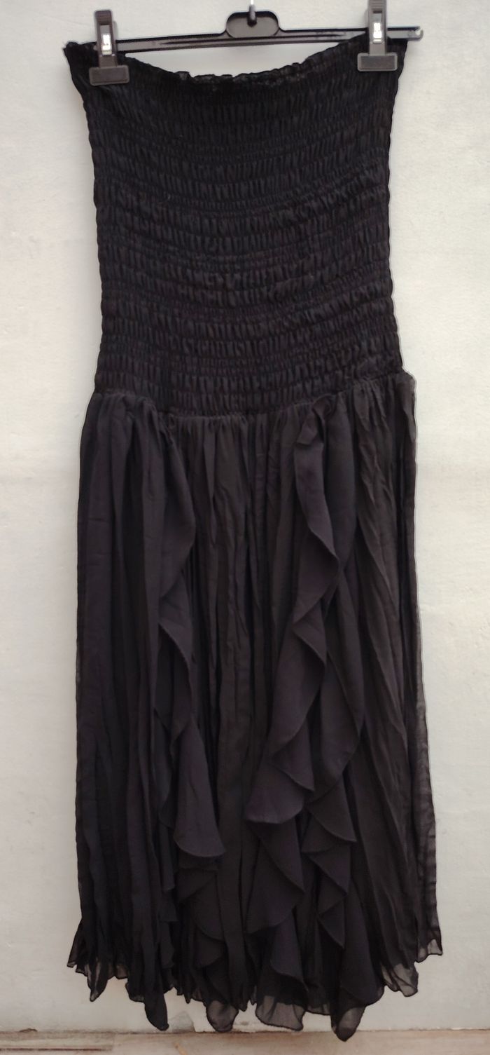 Robe longue noire Rita Ora x Primark XL – bustier smocké & volants fluides - photo numéro 3