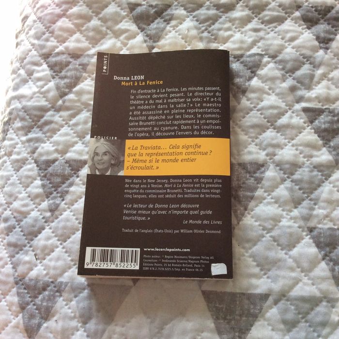 #mort à la Fenice Donna Léon ) - photo numéro 3