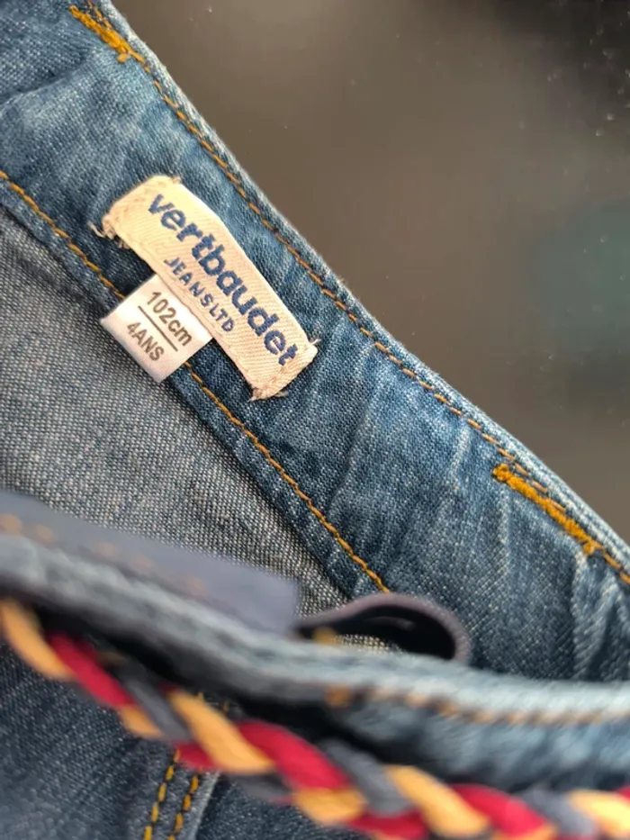 💙 Short en jean Vertbaudet – Taille 4 ans – Ceinture ajustable & corde tressée 💙 - photo numéro 2