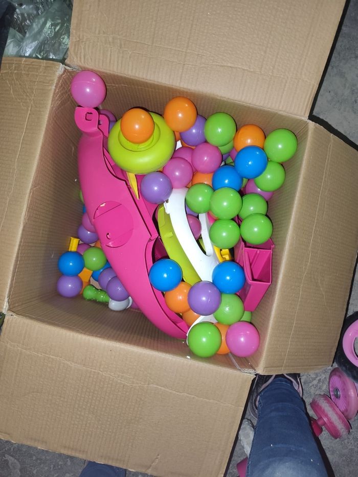 Trotteur plus balles