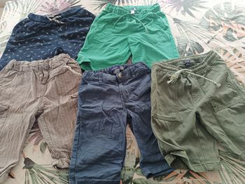 Lot shorts garçon 7/8ans