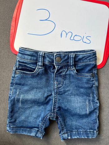 Short en jean orchestra taille 3 mois