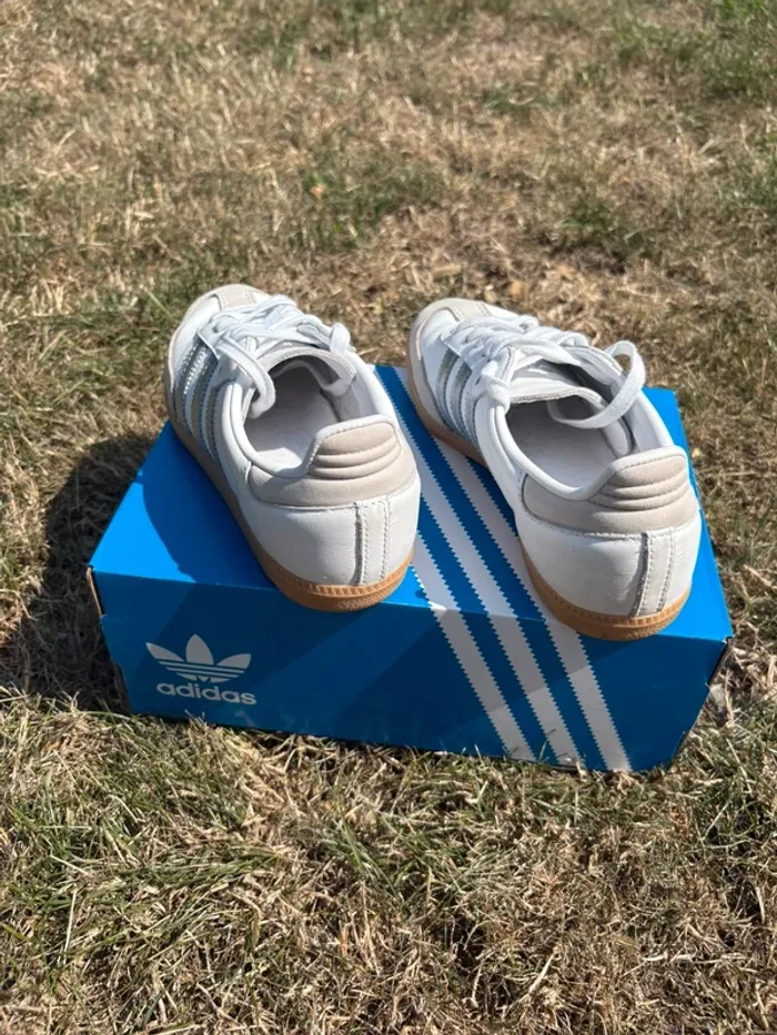 Adidas samba blanche et argent grise 37 1/3 - photo numéro 4