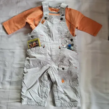 Lot Ensemble Salopette/Pull Garçon 6 mois + Cartes Pokémon + Billes