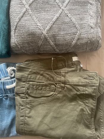 Grand lot vêtement s