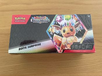 Pokémon EV 8.5 boite surprise