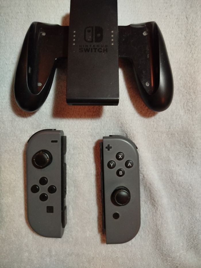 Nintendo Switch + Split Pad Pro - photo numéro 3