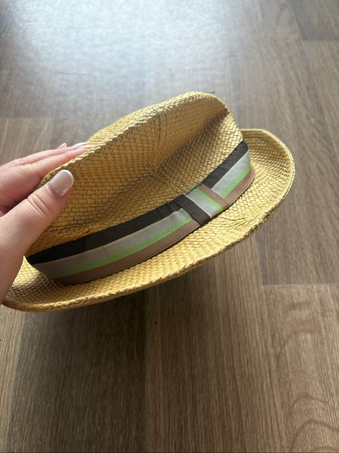 chapeau - photo numéro 2