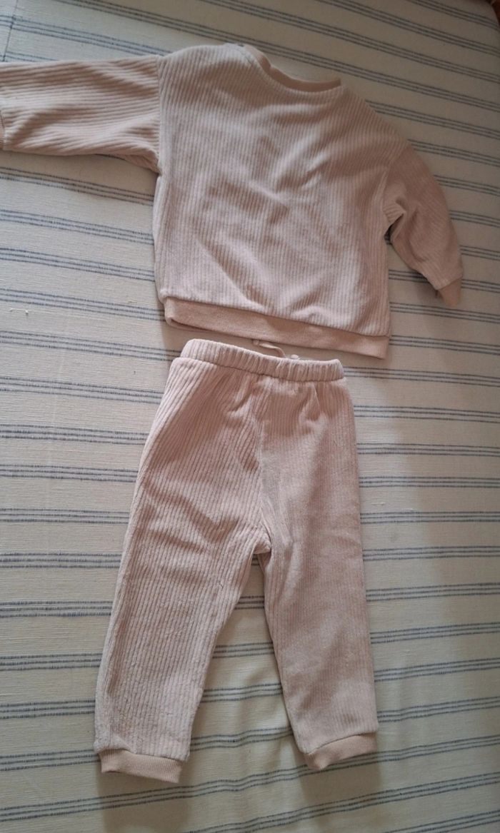 Survêtement jogging beige / Kiabi / 2 ans - photo numéro 6
