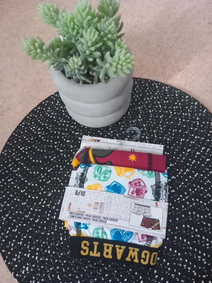 Lot 2 boxers Harry Potter Hogwarts – 8/10 ans – Neuf