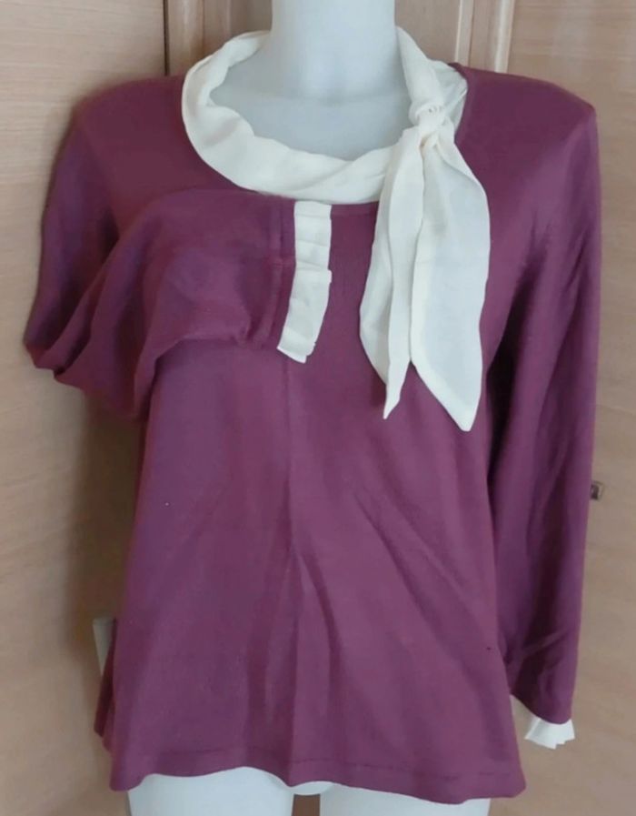 Haut mauve avec col crème et manches fantaisies - photo numéro 3