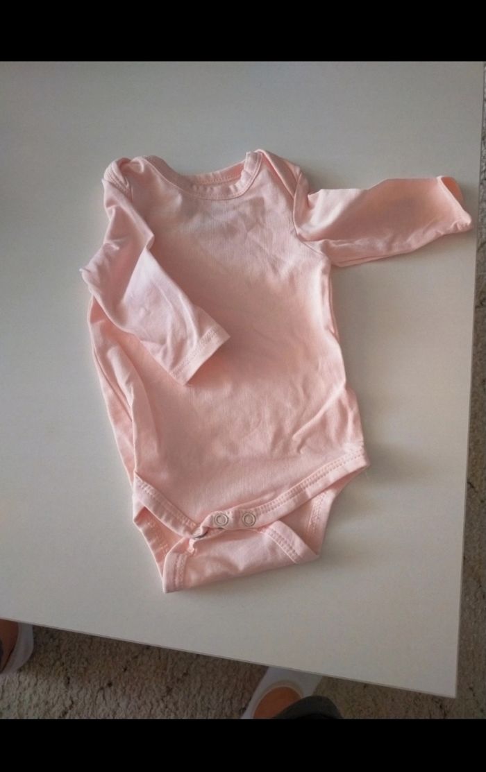 3 body Tape à l'oeil - photo numéro 3