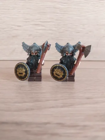 Figurines type lego 2 guerriers nains Warcraft