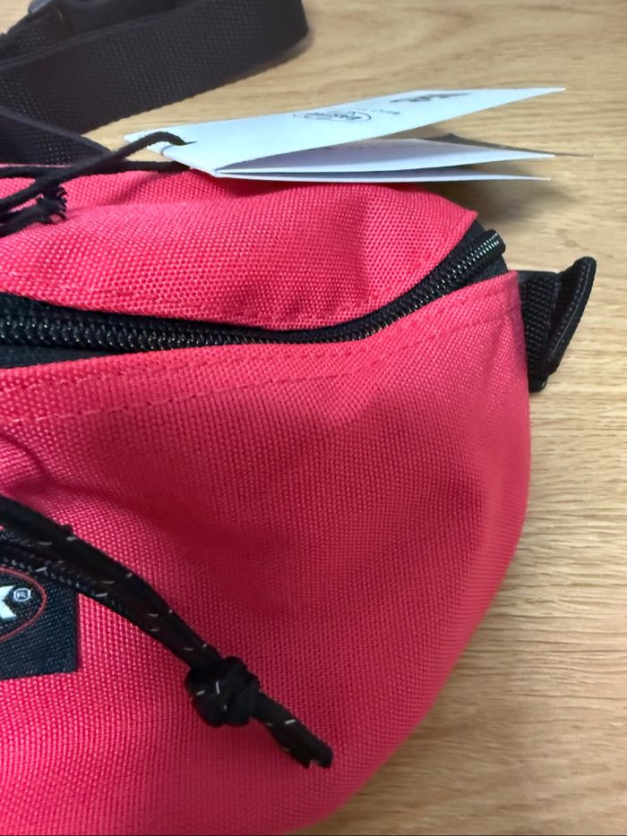 Sac banane eastpak neuf - photo numéro 3