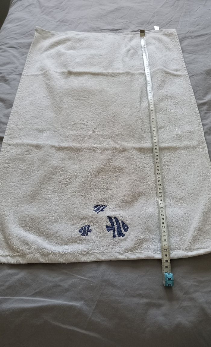 Serviette toilette motif poissons - photo numéro 2