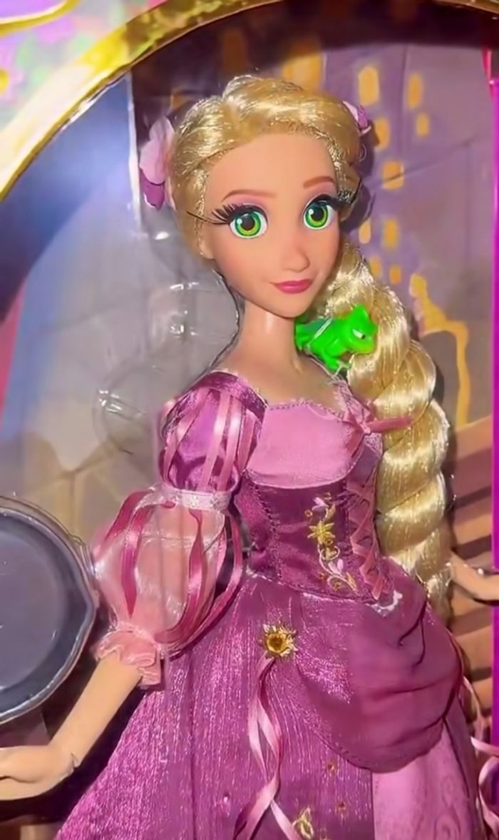 Poupée Raiponce 15e anniversaire en édition limitée Disney Designer Collection - photo numéro 2