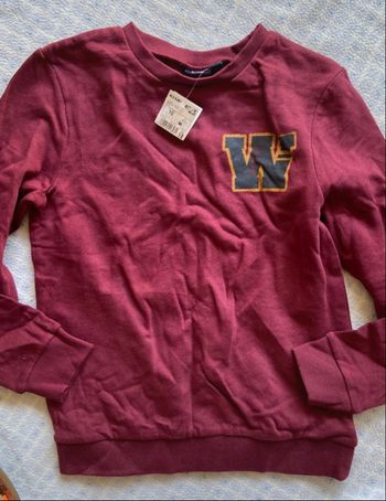 Pull sweat rouge foncé bordeaux Kiabi 10 ans neuf
