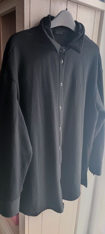 Gilet/manteau léger/sur chemise