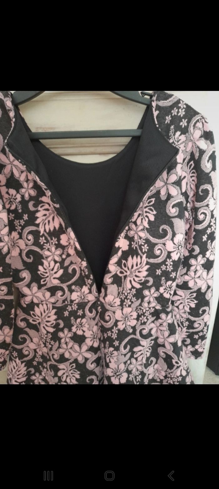 Robe à fleurs 10 ans - photo numéro 2