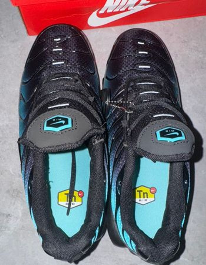 TN NOIR BLEU NEUVE 40 - photo numéro 4