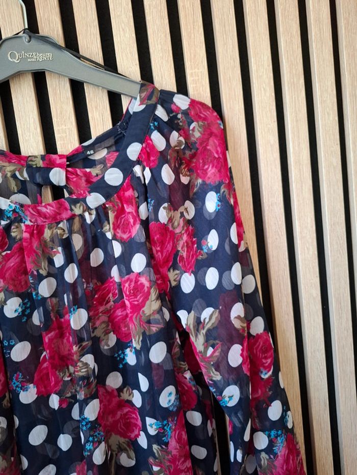 Haut blouse fluide fleurie bleu marine ,rose et blanc.T46 - photo numéro 5