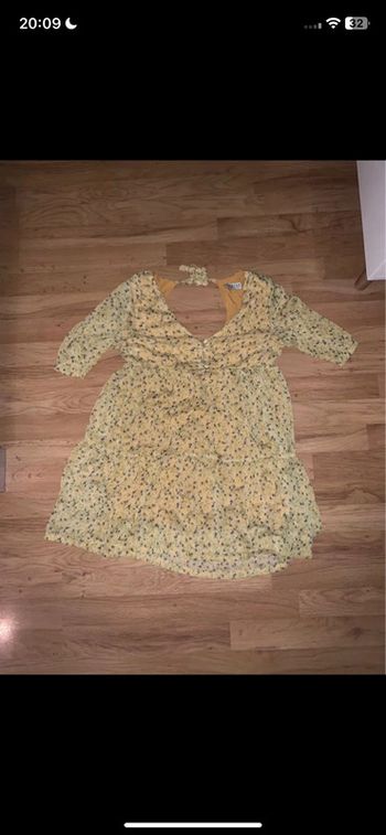 Robe taille S - M Marfaa dos nus jaune