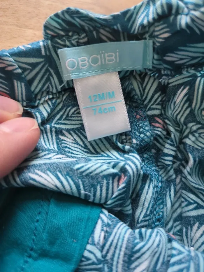 Lot 2 short et un pantalon fin - photo numéro 3
