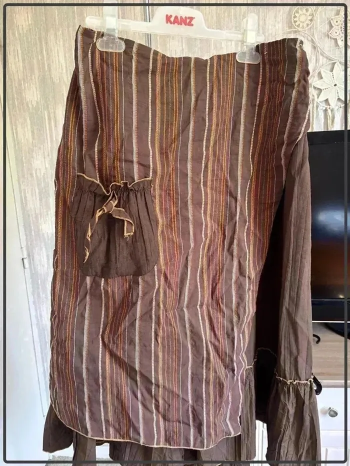 Jupe longue taille 46-48 - photo numéro 2
