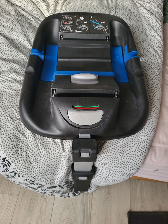 Poussette Quax + cosy + base isofix - photo numéro 9