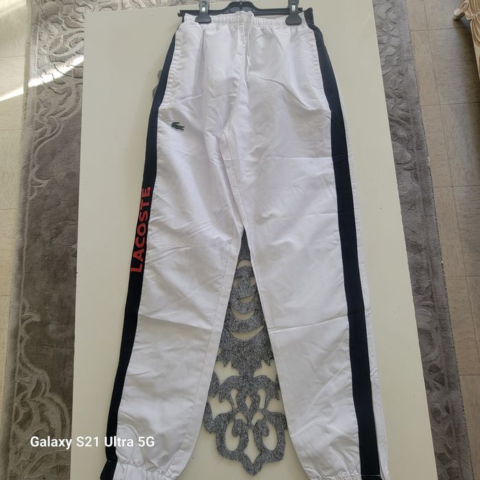 Ensemble lacoste neuf avec étiquette - photo numéro 2