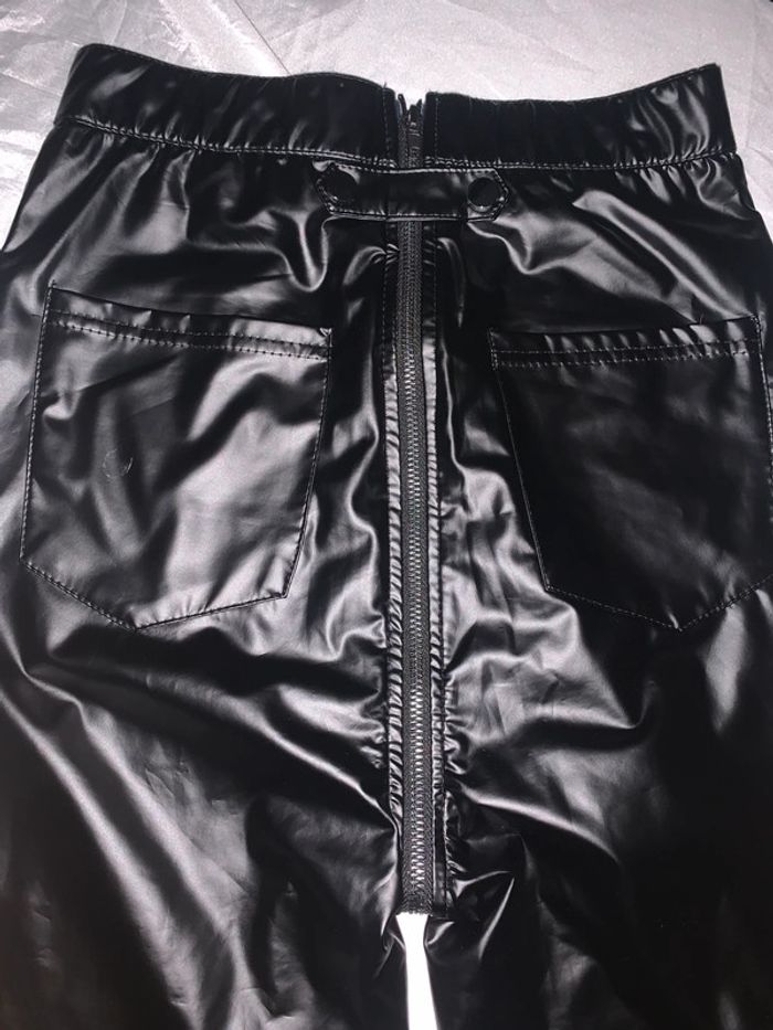 Legging brillant noir taille 38 chic me - photo numéro 5