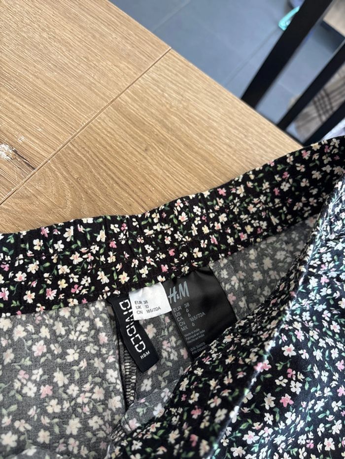 Pantalon fleuri - photo numéro 4
