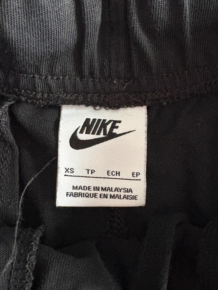 Short Nike - photo numéro 4