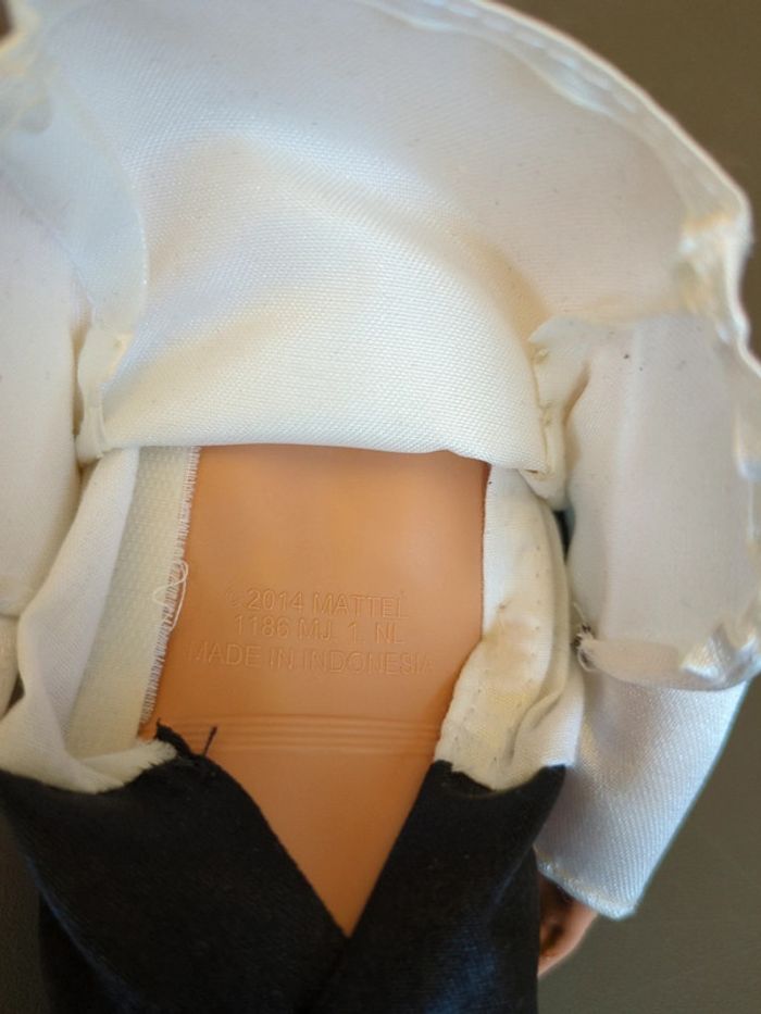 ken barbie smoking - photo numéro 4