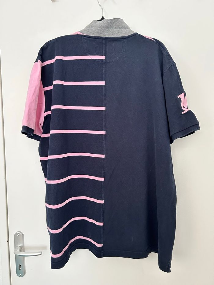 Polo manches courtes bleu marine et rose moitié uni motié rayé - photo numéro 3